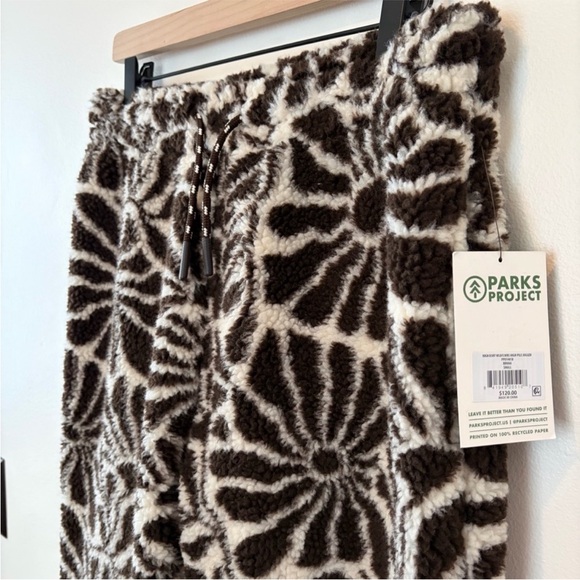 Parks Project High Dessert Wildflowers NWT - Picture 4 of 12